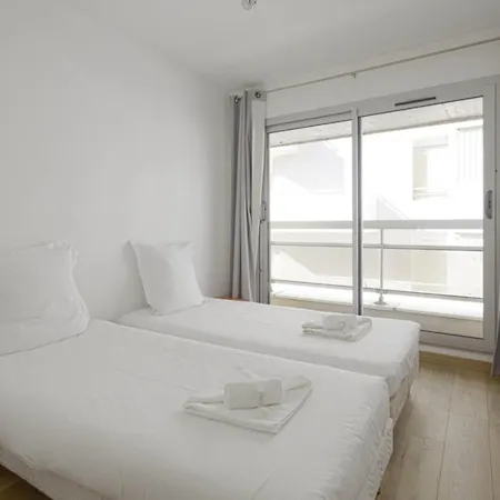 Charming Flat In The Heart Of Apartment *